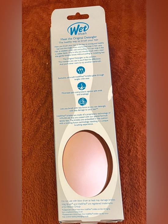 2 hairbrushes & 1 foot brush with pumice stone. All NEW in original packaging. - Picture 4 of 10